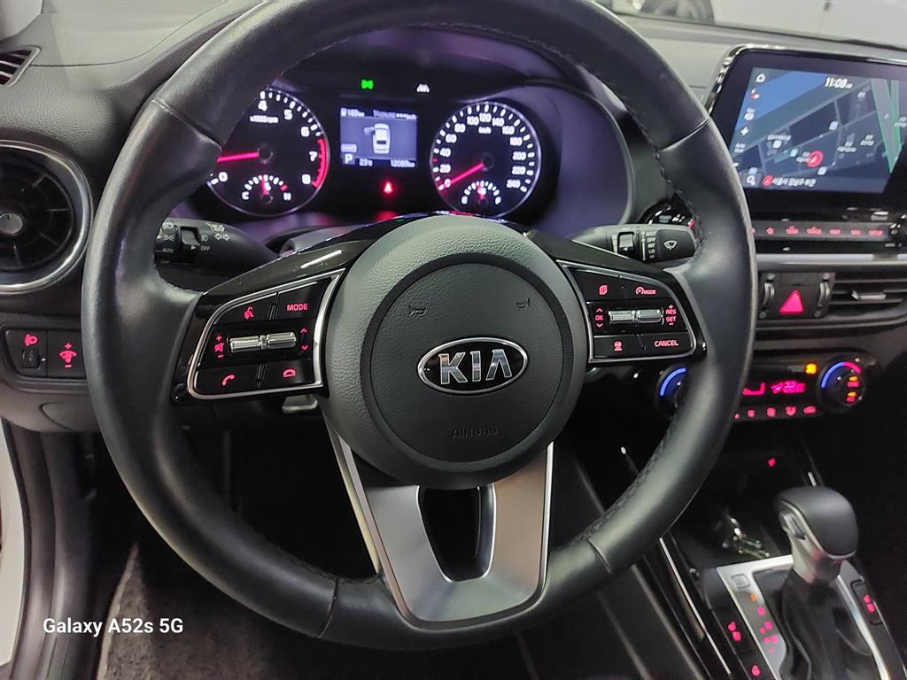 KIA K3 - Vista 11