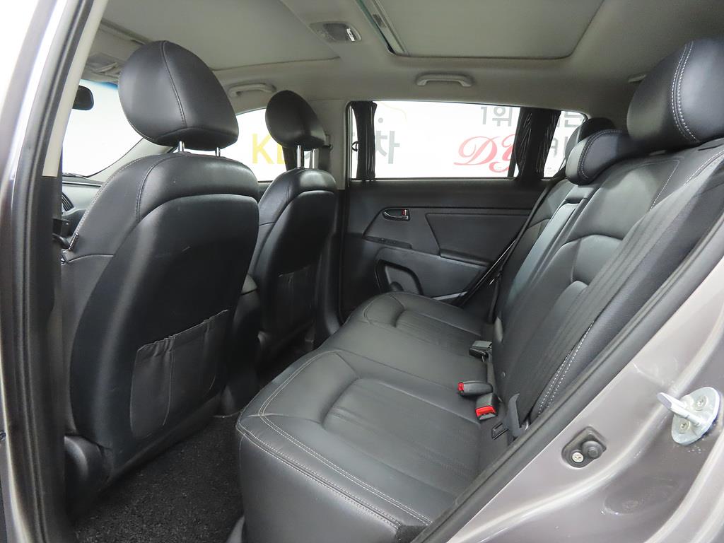 KIA Sportage - Vista 6