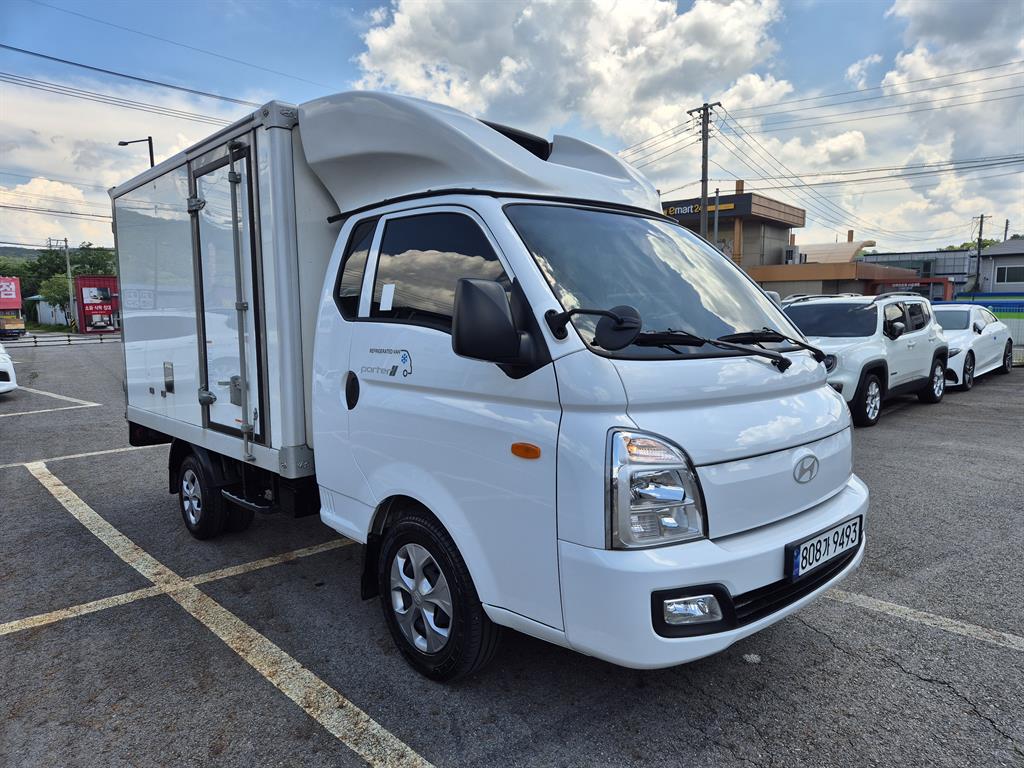 Small Truck Freezer Box(High Deck) 2025 Blanco - Importación desde Corea - HF Imports Iquique - Foto 1