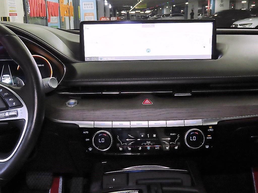 Genesis G80 - Vista 11
