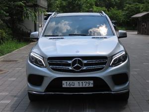 Mercedes Benz GLE Class - Vista 2