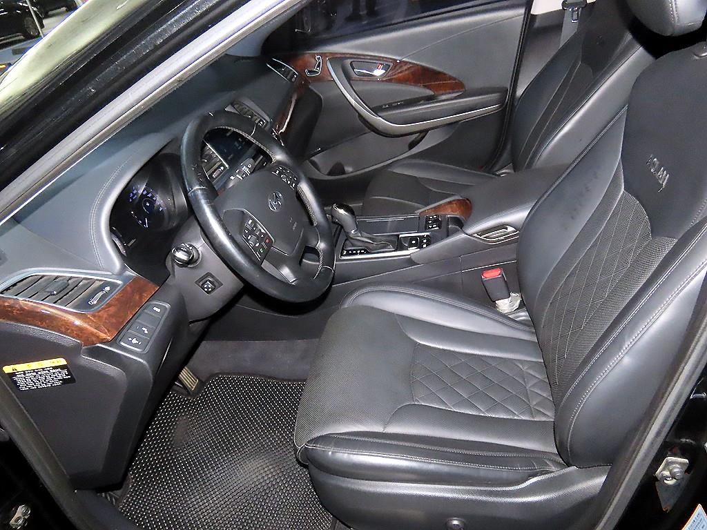 HYUNDAI Aslan - Vista 6