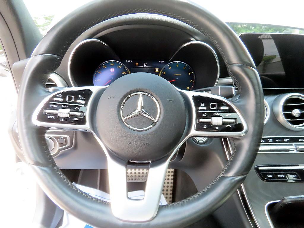 Mercedes Benz C Class - Vista 8