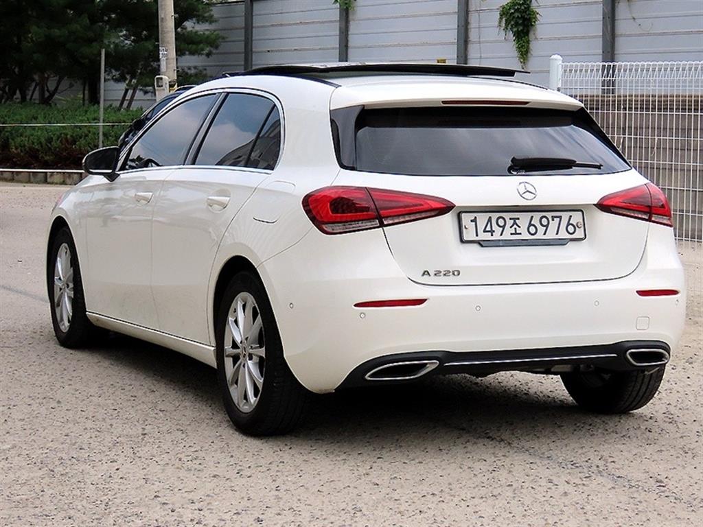Mercedes Benz A Class - Vista 3
