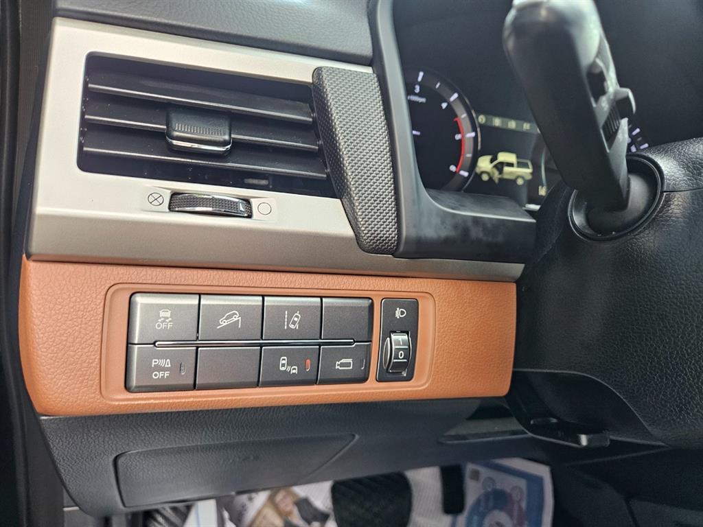 Ssangyong Rexton 2019 Gris - Importación desde Corea - HF Imports Iquique - Foto 15