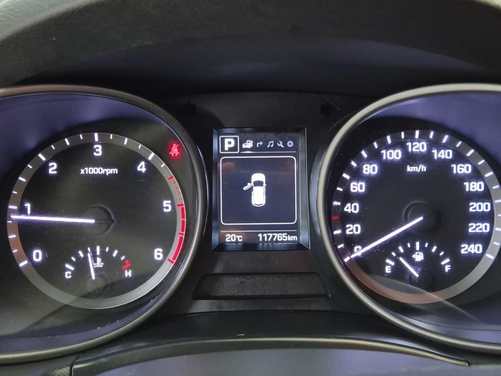 HYUNDAI Santa Fe - Vista 6