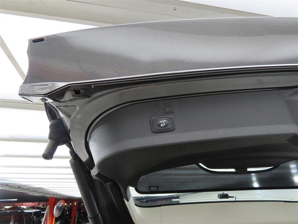 Ford Kuga 2016 Gris - Importación desde Corea - HF Imports Iquique - Foto 17