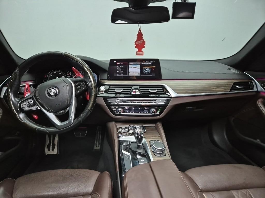 BMW 5 Series - Vista 9