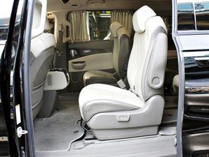 KIA Carnival - Vista 10