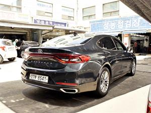HYUNDAI Grandeur - Vista 8