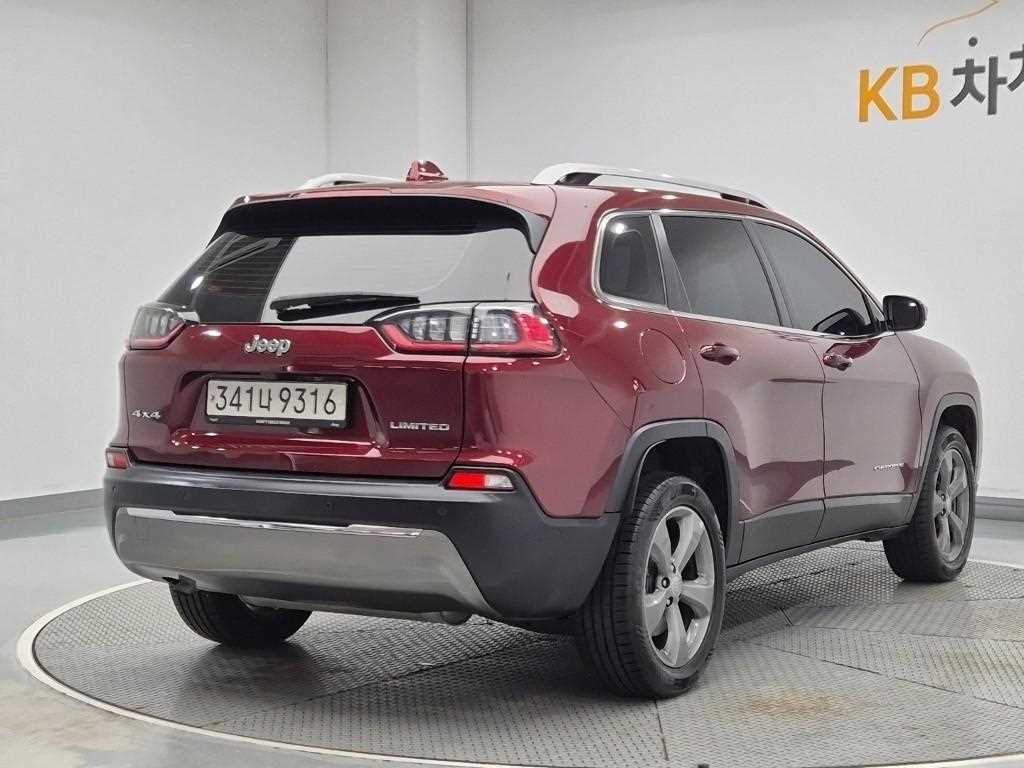 Jeep Cherokee - Vista 3