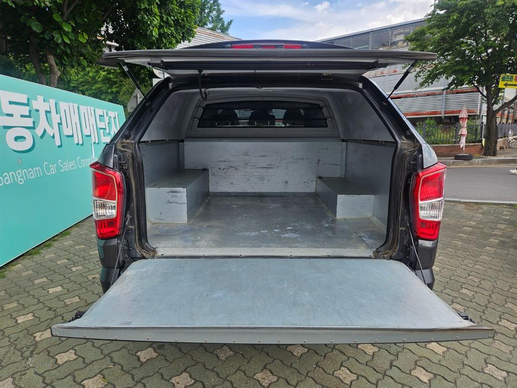 Ssangyong Rexton - Vista 5