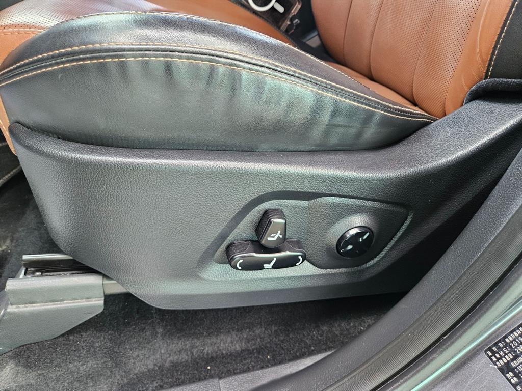 Ssangyong Rexton 2019 Gris - Importación desde Corea - HF Imports Iquique - Foto 18