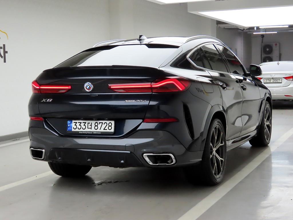 BMW X6 - Vista 4