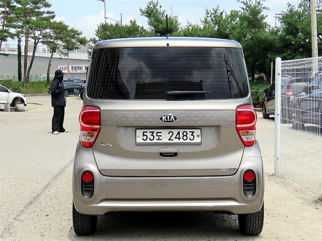KIA Ray - Vista 4