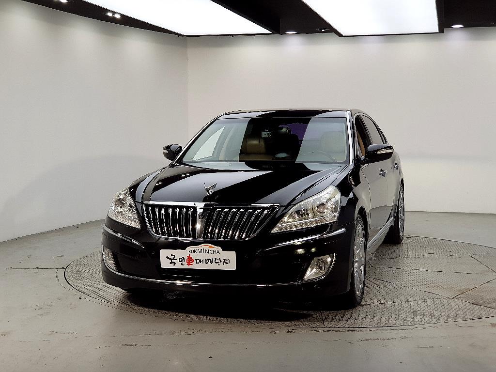 HYUNDAI Equus - Vista 2