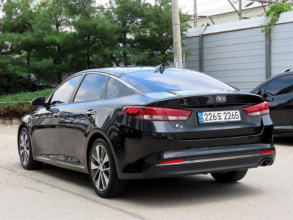 KIA K5 - Vista 3