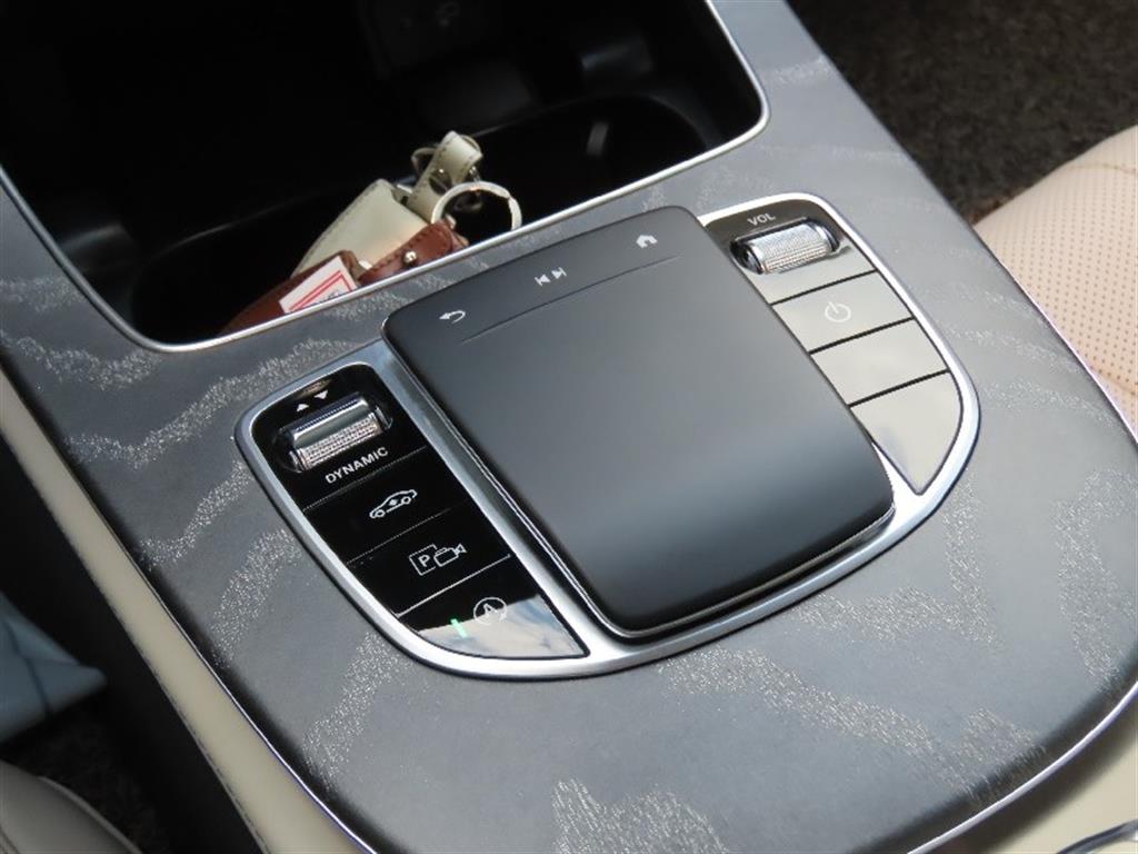 Mercedes Benz CLS Class - Vista 11