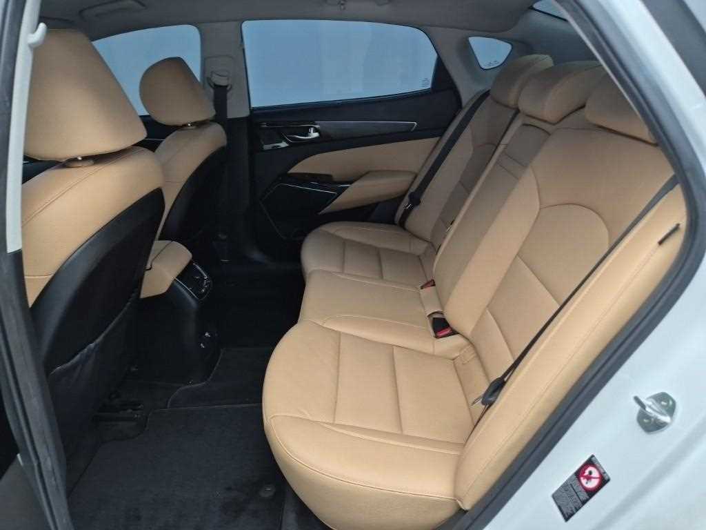 KIA K7 - Vista 12