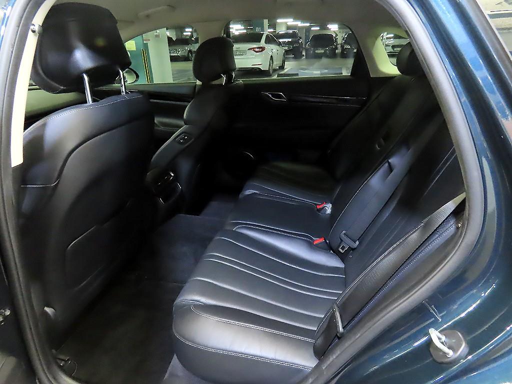 Genesis G80 - Vista 7