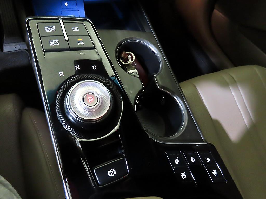 KIA K8 - Vista 12