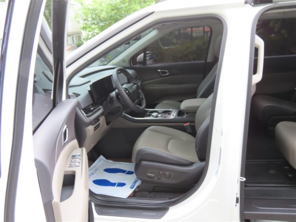 KIA Carnival 2025 - Importación desde Corea - HF Imports Iquique - Foto 13