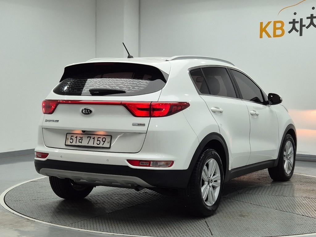 KIA Sportage - Vista 3