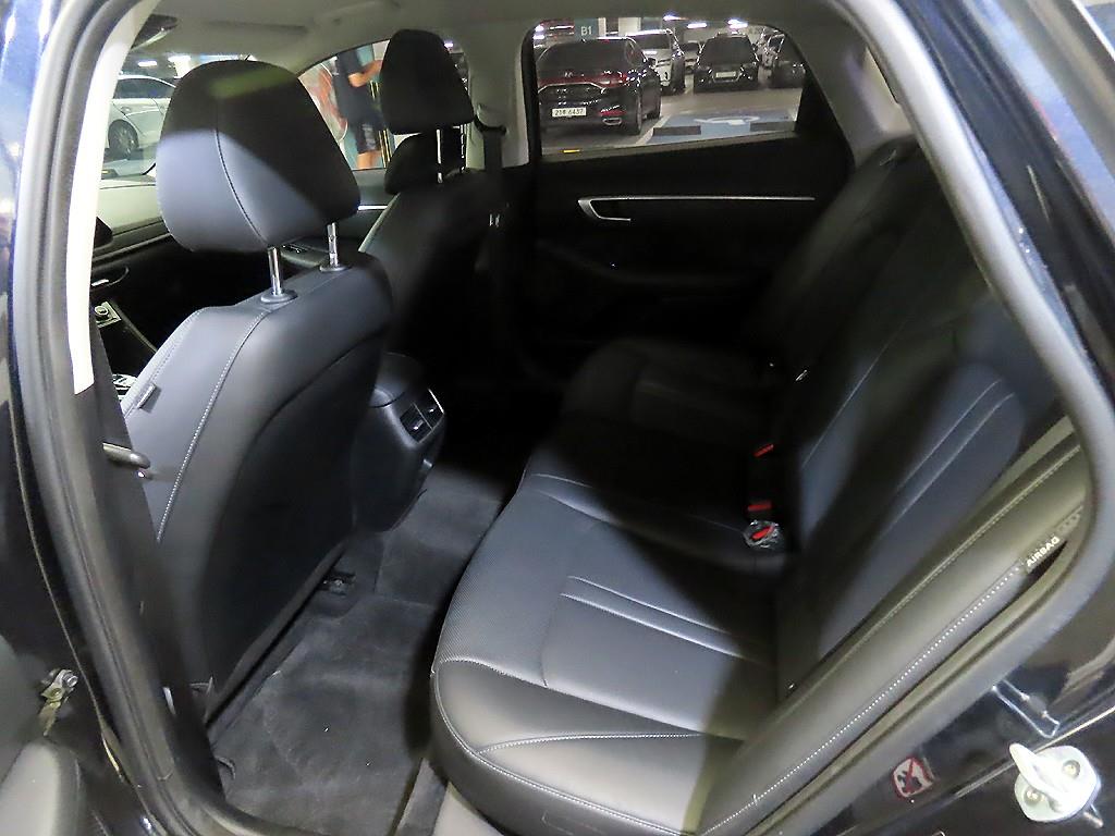 HYUNDAI Sonata - Vista 7