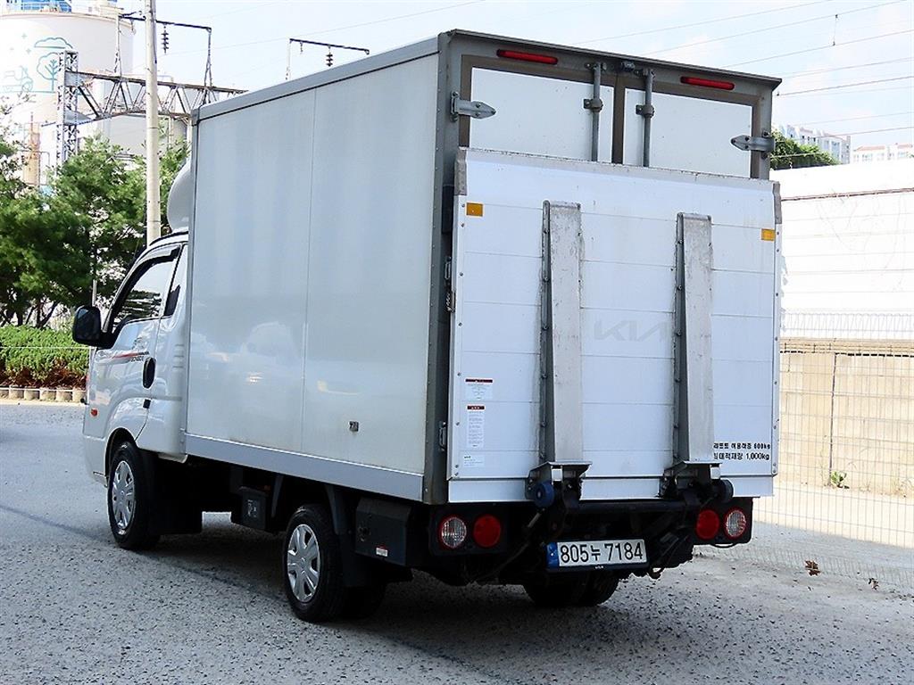 Small Truck Top_Integrated Top Powergate - Vista 3