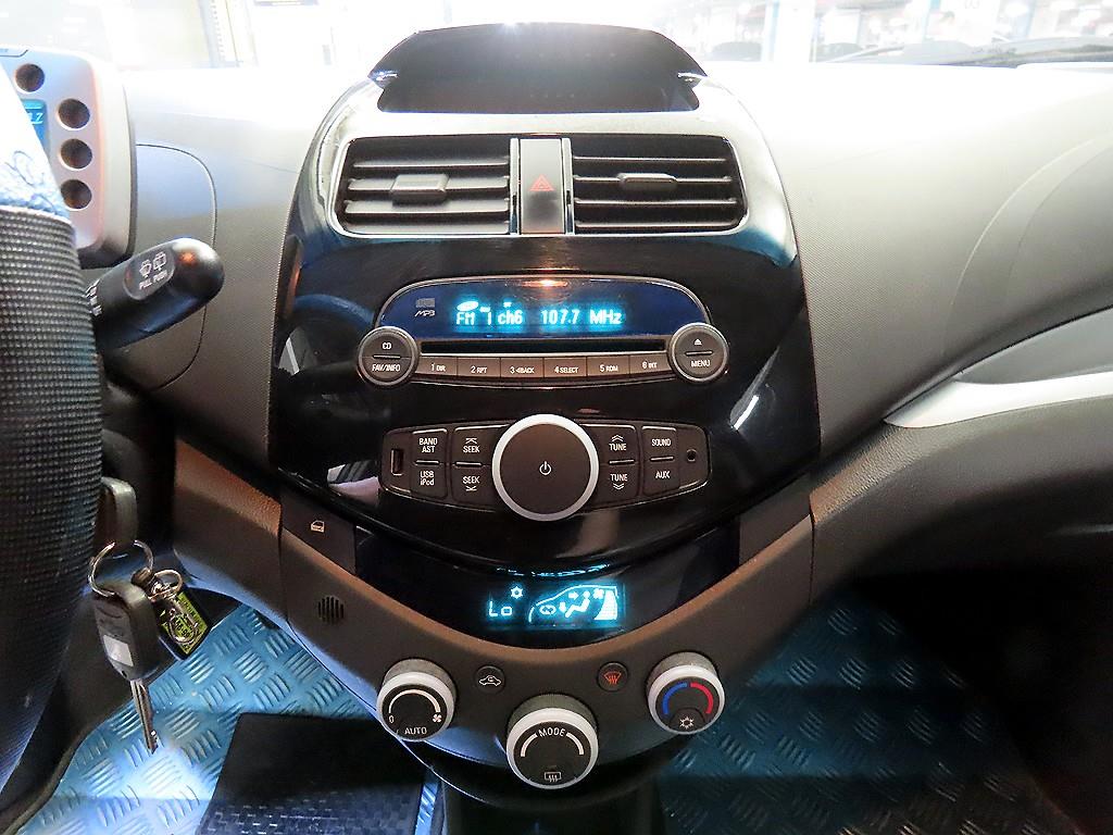 Chevrolet Spark - Vista 11