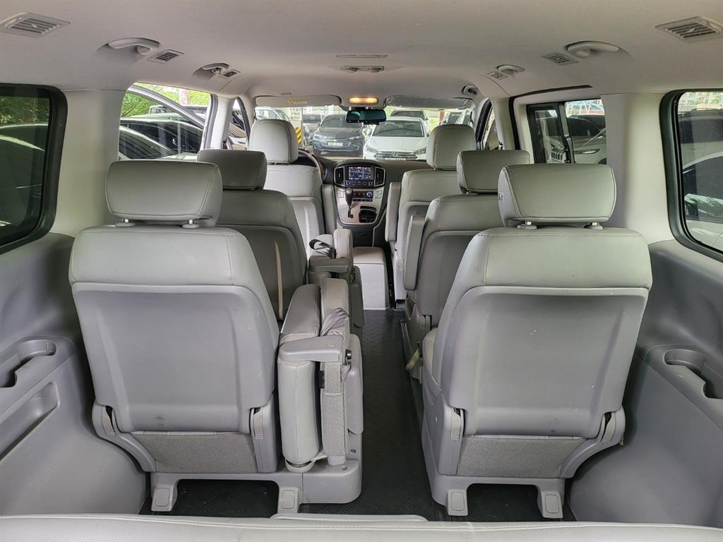 HYUNDAI Starex 2017 Gris - Importación desde Corea - HF Imports Iquique - Foto 16