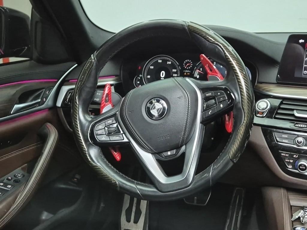 BMW 5 Series - Vista 11