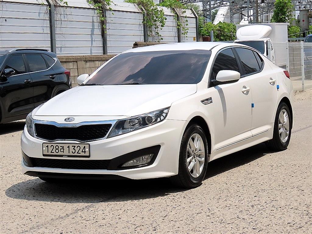 KIA K5 - Vista 2