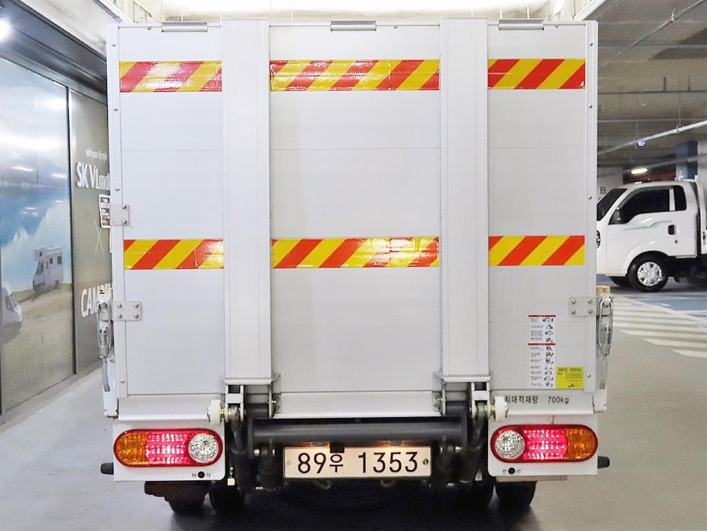 Small Truck Cargo (small) - Vista 5