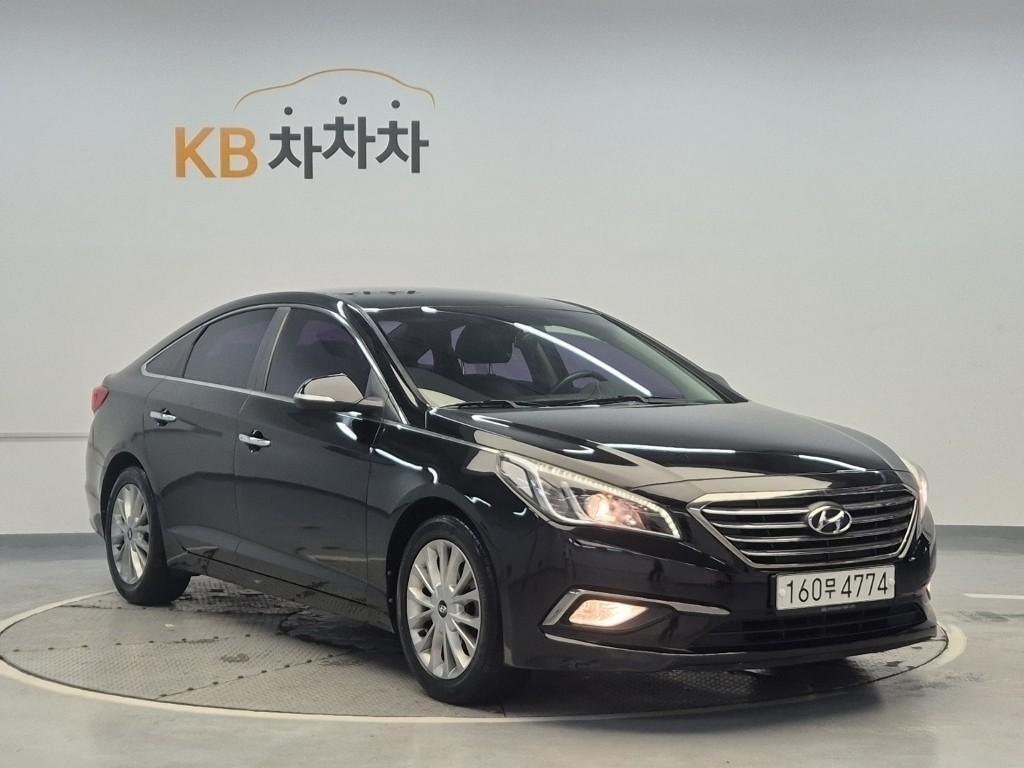 HYUNDAI Sonata - Vista 4