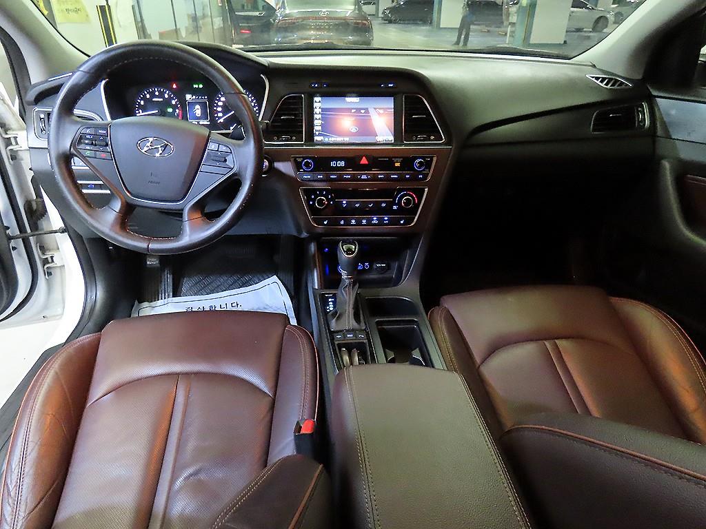HYUNDAI Sonata - Vista 10