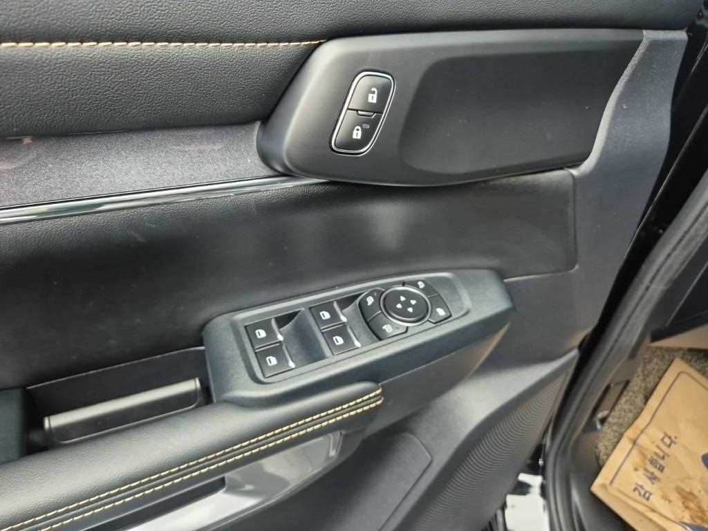 Ford Ranger 2023 Negro - Importación desde Corea - HF Imports Iquique - Foto 17