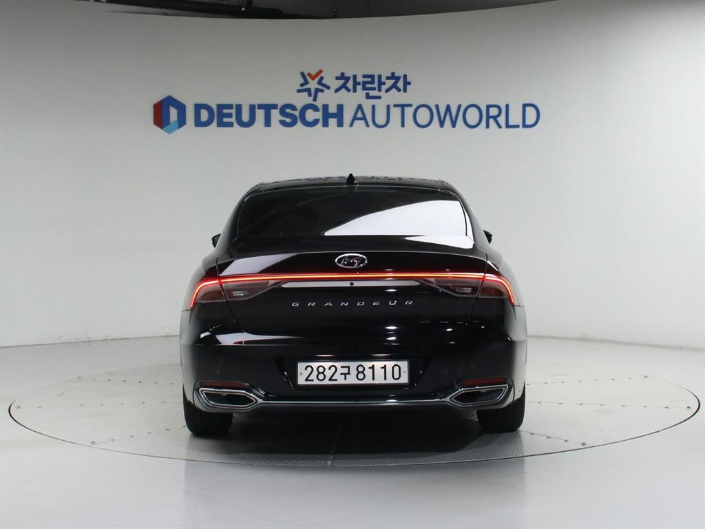 HYUNDAI Grandeur - Vista 4
