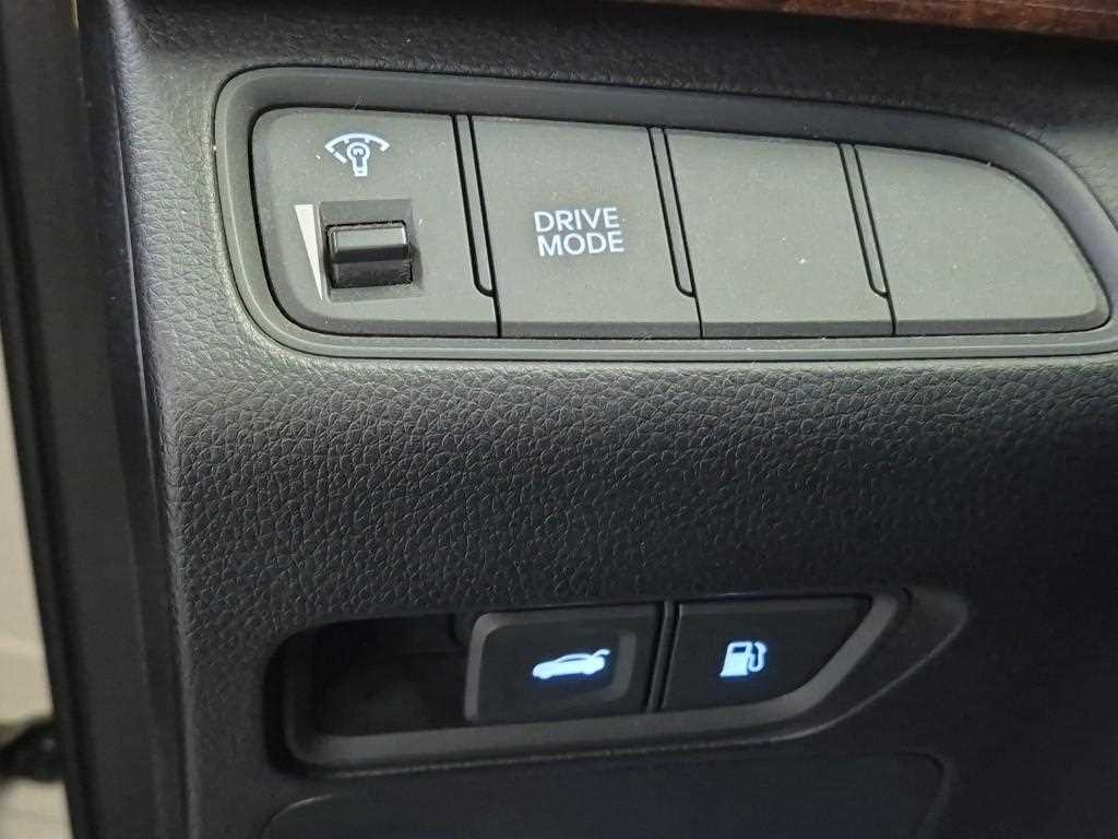 HYUNDAI Grandeur 2015 Blanco - Importación desde Corea - HF Imports Iquique - Foto 18