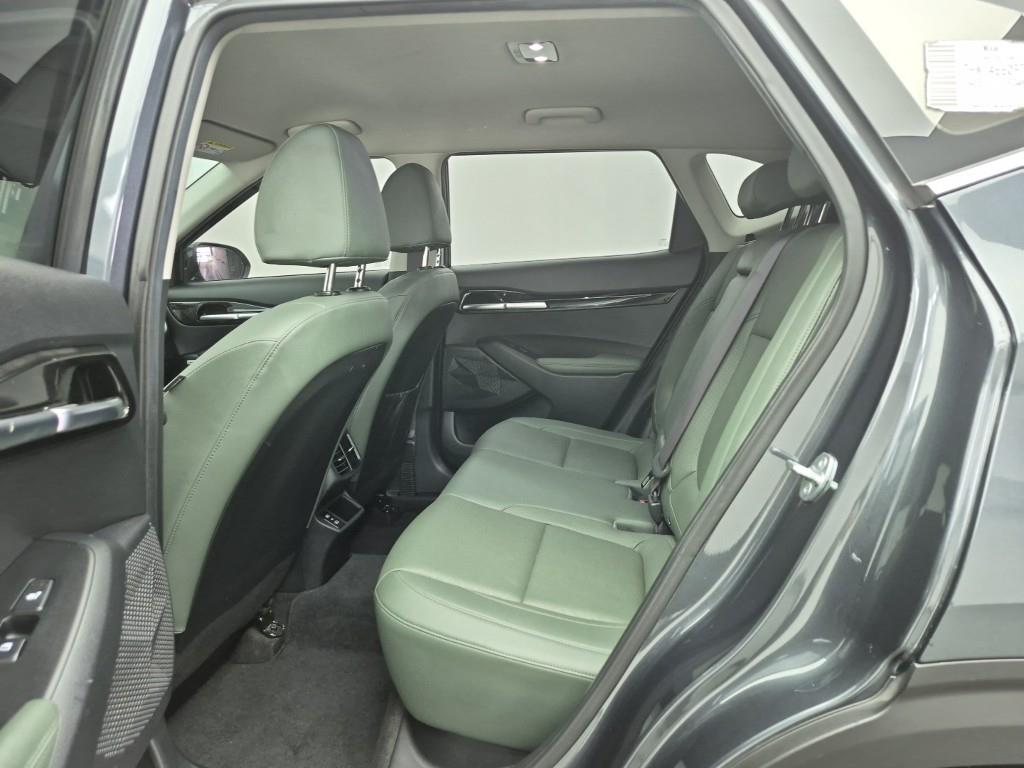 KIA Seltos - Vista 12