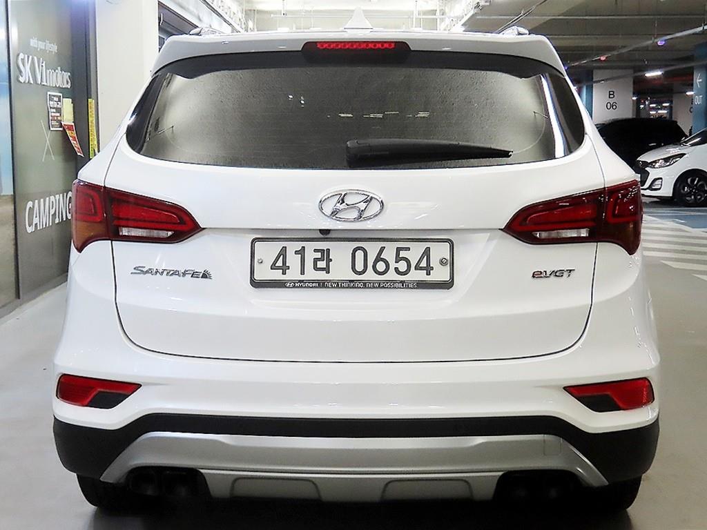 HYUNDAI Santa Fe - Vista 5