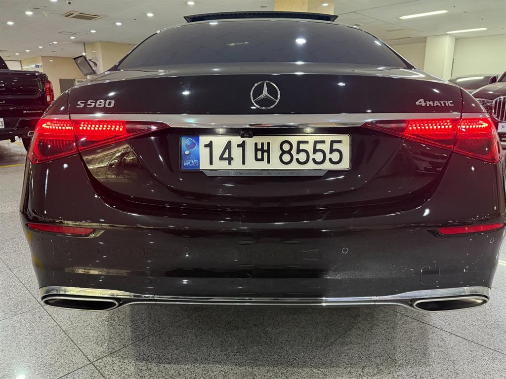 Mercedes Benz S Class - Vista 4