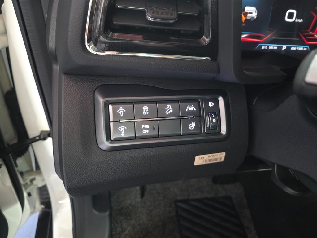 Ssangyong Tivoli 2021 Blanco - Importación desde Corea - HF Imports Iquique - Foto 15