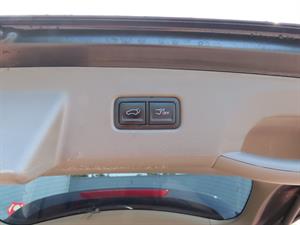 KIA Carnival - Vista 12