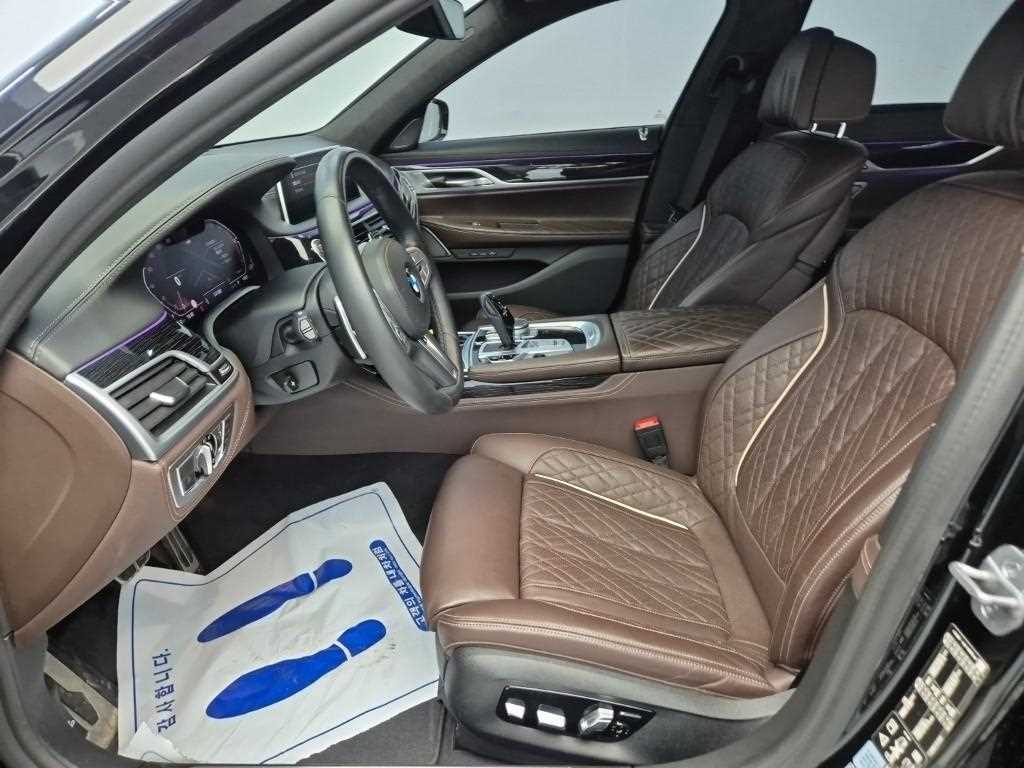 BMW 7 Series - Vista 11