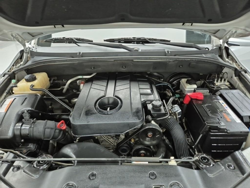 Ssangyong Korando - Vista 5