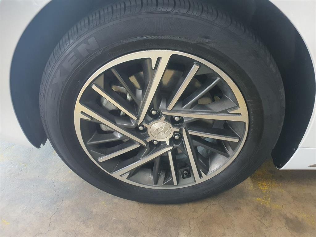 HYUNDAI Grandeur 2022 Blanco - Importación desde Corea - HF Imports Iquique - Foto 13