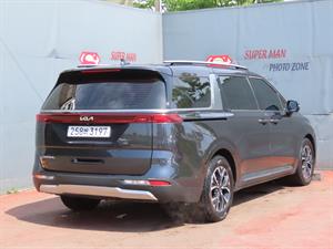 KIA Carnival - Vista 6