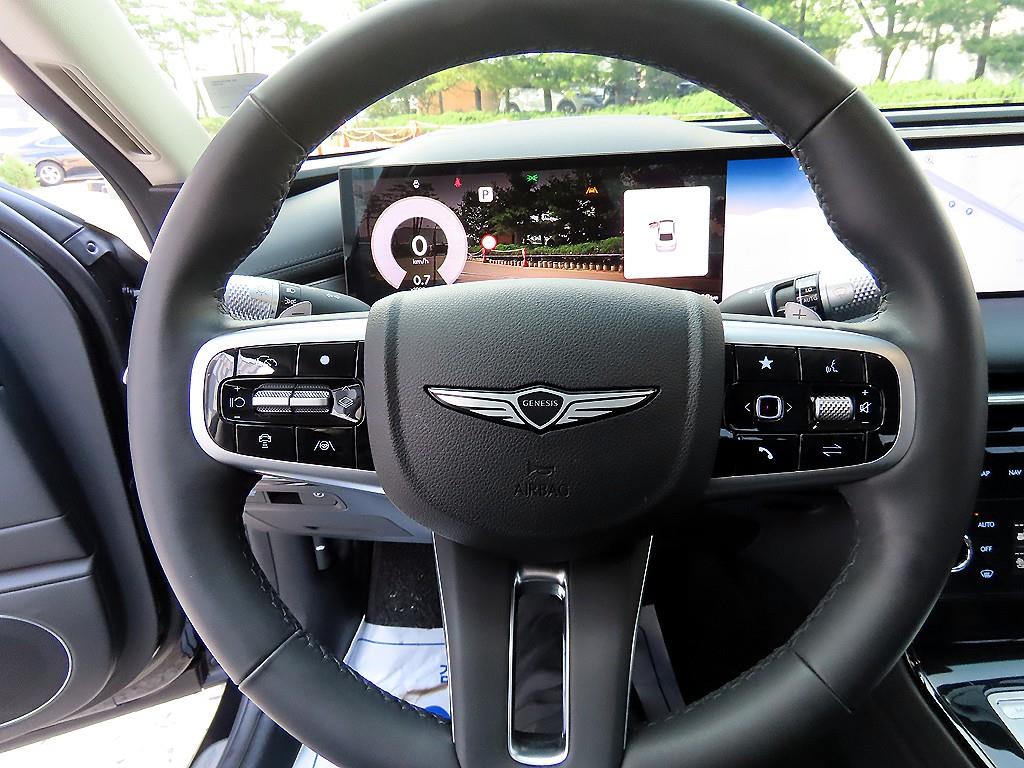 Genesis G80 - Vista 8