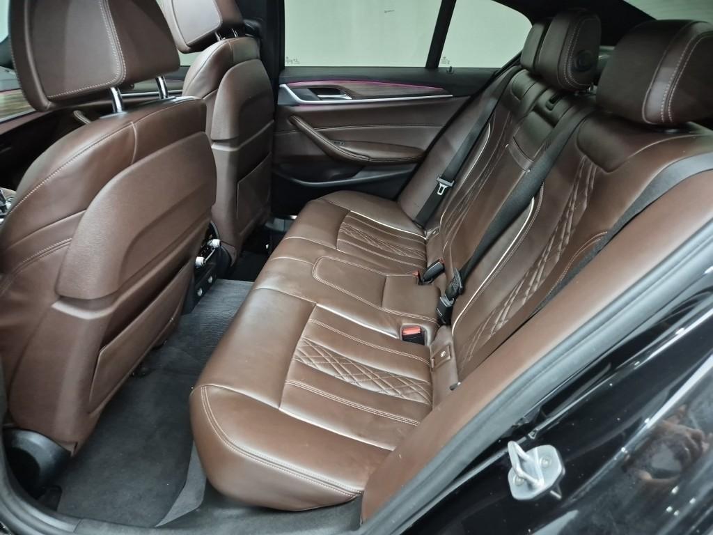 BMW 5 Series 2017 Negro - Importación desde Corea - HF Imports Iquique - Foto 14